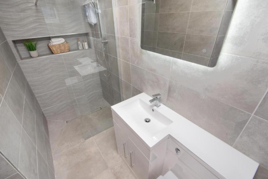 Luxurious Apartments - In Cardiff Dış mekan fotoğraf